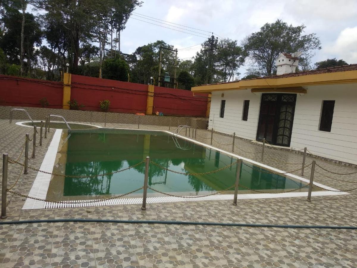 Wanders In Travel Company Hotel Madikeri Exterior photo