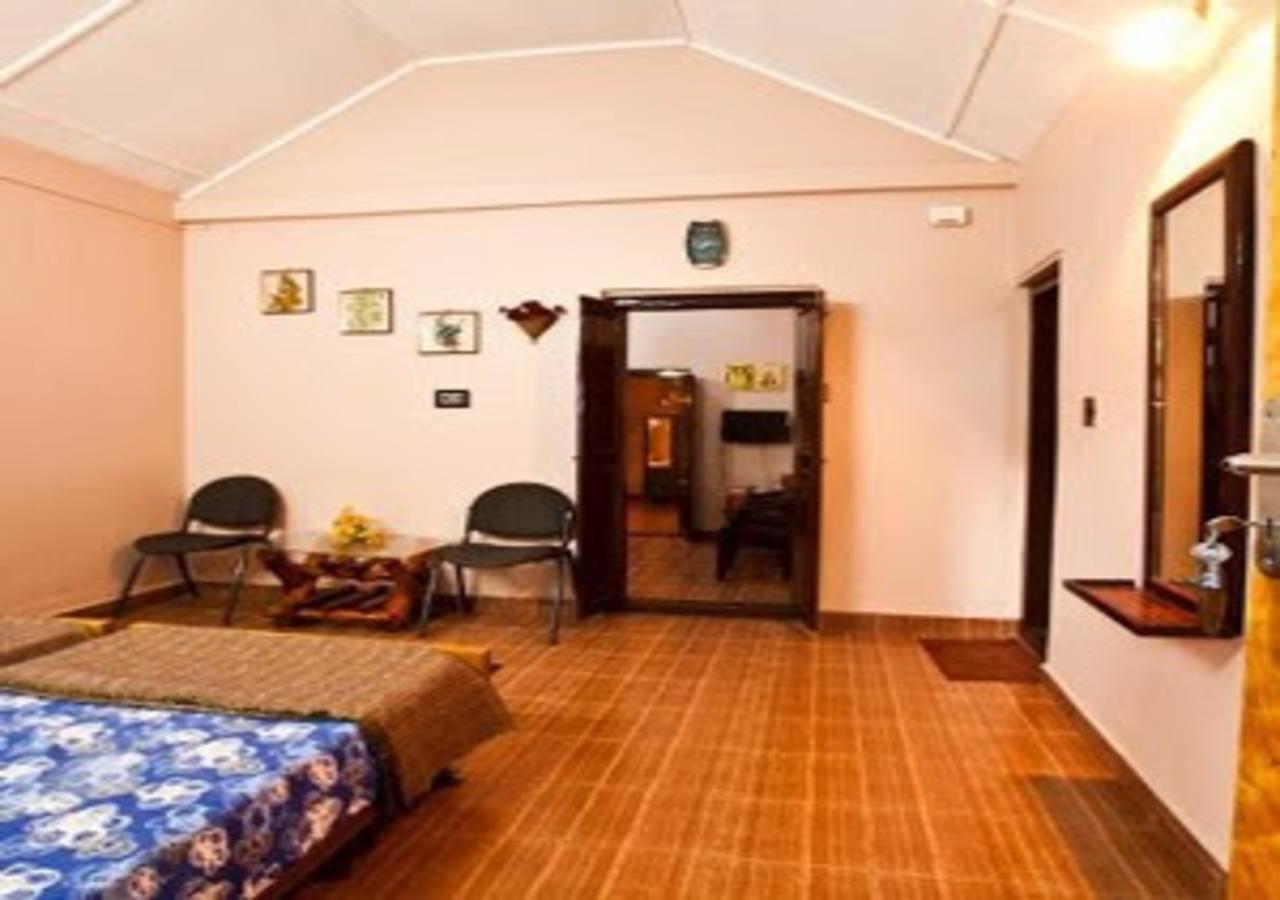 Wanders In Travel Company Hotel Madikeri Exterior photo